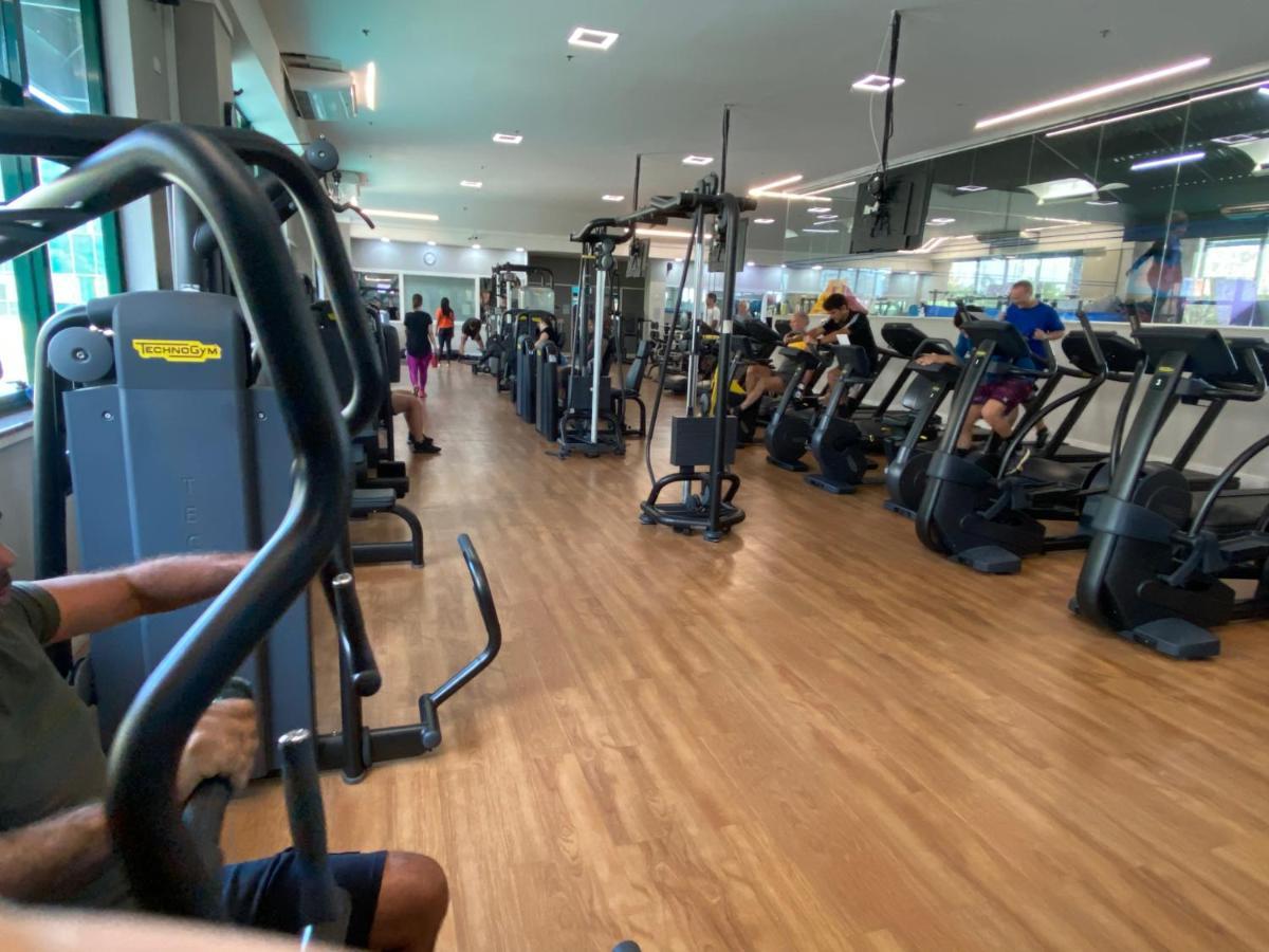 Barra Da Tijuca - 508 - De Frente Para Maravilhosa Piscina - Estacionamento Gratuito - Academia Comphania Atletica - Balsa Para Praia Gratis - Microondas - Geladeira Grande - Recepcao 24Horas - Wi-Fi - Com Pia 里约热内卢 外观 照片