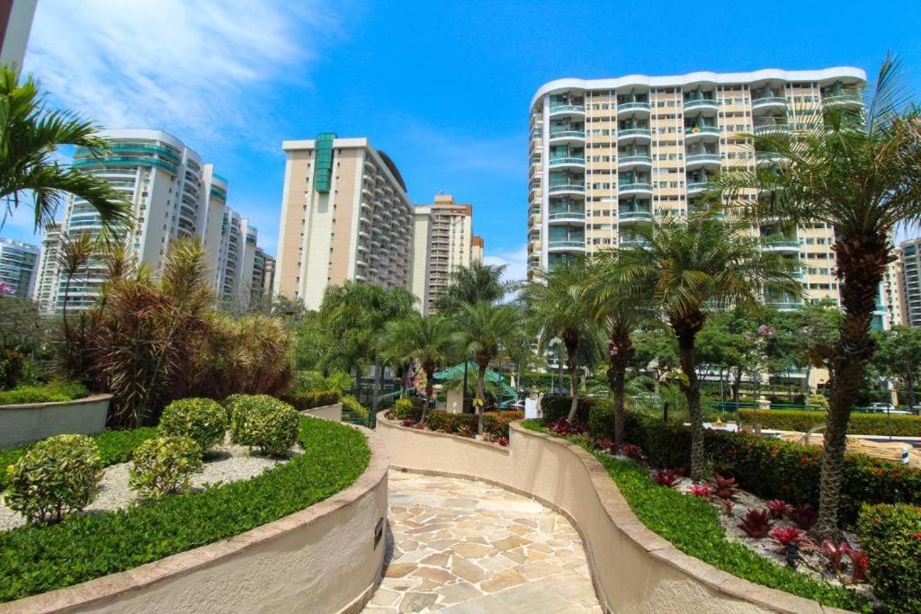 Barra Da Tijuca - 508 - De Frente Para Maravilhosa Piscina - Estacionamento Gratuito - Academia Comphania Atletica - Balsa Para Praia Gratis - Microondas - Geladeira Grande - Recepcao 24Horas - Wi-Fi - Com Pia 里约热内卢 外观 照片