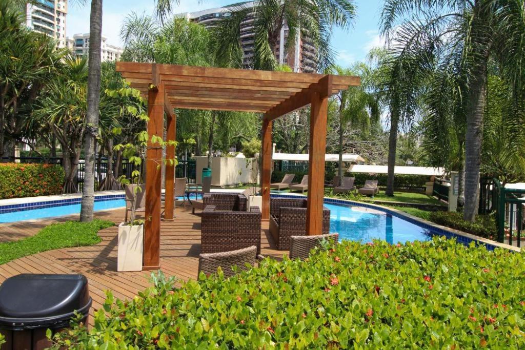 Barra Da Tijuca - 508 - De Frente Para Maravilhosa Piscina - Estacionamento Gratuito - Academia Comphania Atletica - Balsa Para Praia Gratis - Microondas - Geladeira Grande - Recepcao 24Horas - Wi-Fi - Com Pia 里约热内卢 外观 照片