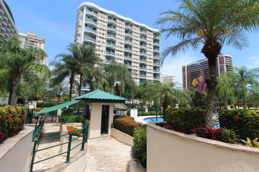 Barra Da Tijuca - 508 - De Frente Para Maravilhosa Piscina - Estacionamento Gratuito - Academia Comphania Atletica - Balsa Para Praia Gratis - Microondas - Geladeira Grande - Recepcao 24Horas - Wi-Fi - Com Pia 里约热内卢 外观 照片