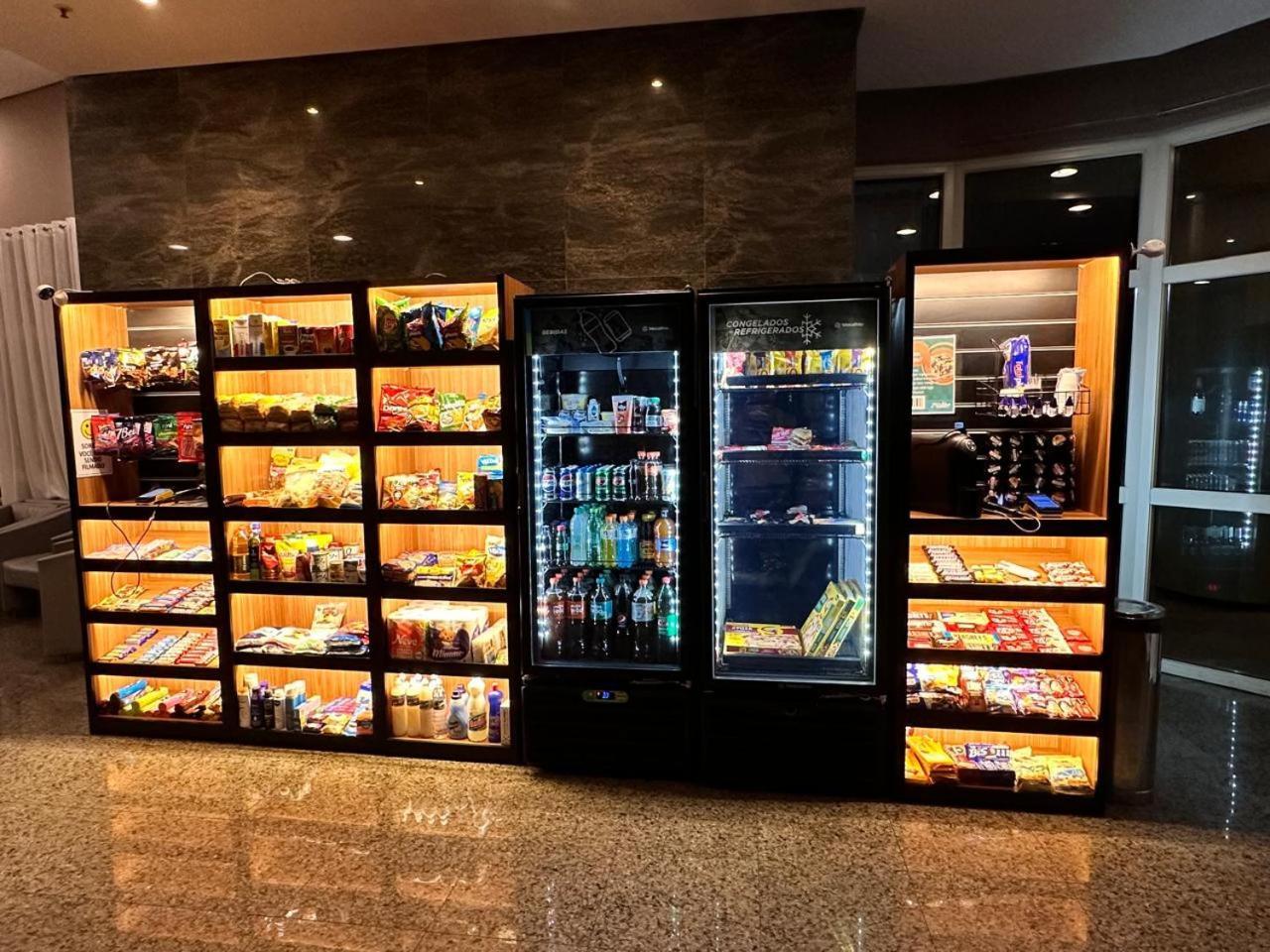 Barra Da Tijuca - 508 - De Frente Para Maravilhosa Piscina - Estacionamento Gratuito - Academia Comphania Atletica - Balsa Para Praia Gratis - Microondas - Geladeira Grande - Recepcao 24Horas - Wi-Fi - Com Pia 里约热内卢 外观 照片