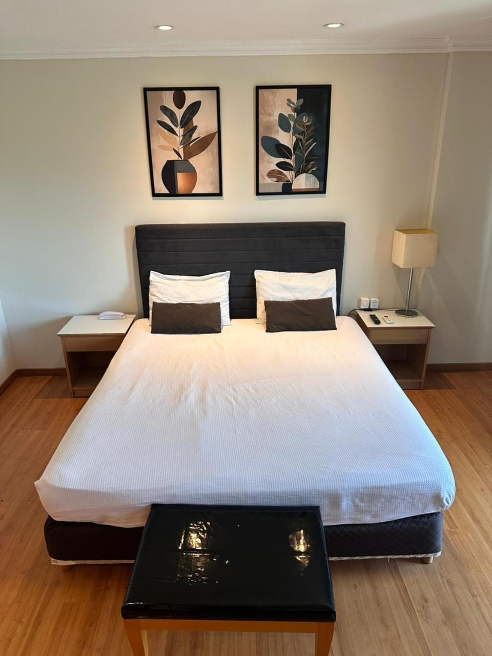 Barra Da Tijuca - 508 - De Frente Para Maravilhosa Piscina - Estacionamento Gratuito - Academia Comphania Atletica - Balsa Para Praia Gratis - Microondas - Geladeira Grande - Recepcao 24Horas - Wi-Fi - Com Pia 里约热内卢 外观 照片